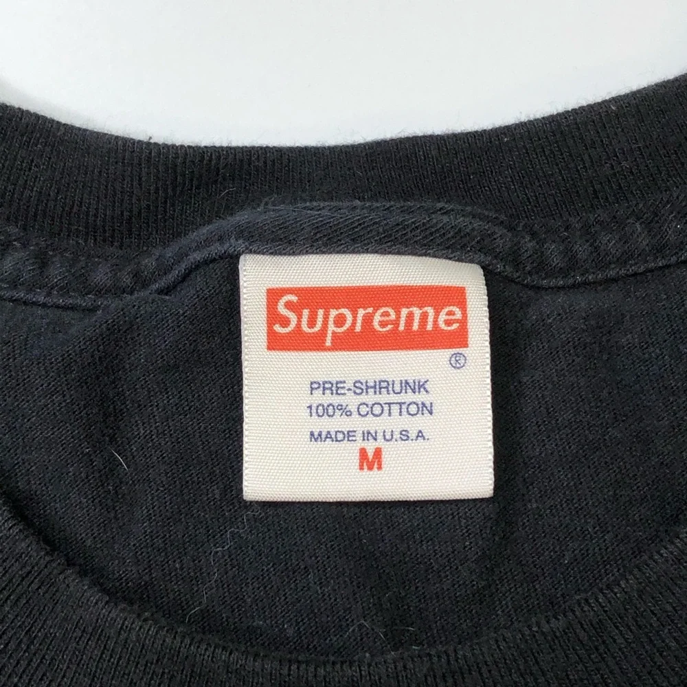 Supreme Swimmer Men’s Size Medium Black T-Shirt - Picture 3 of 4